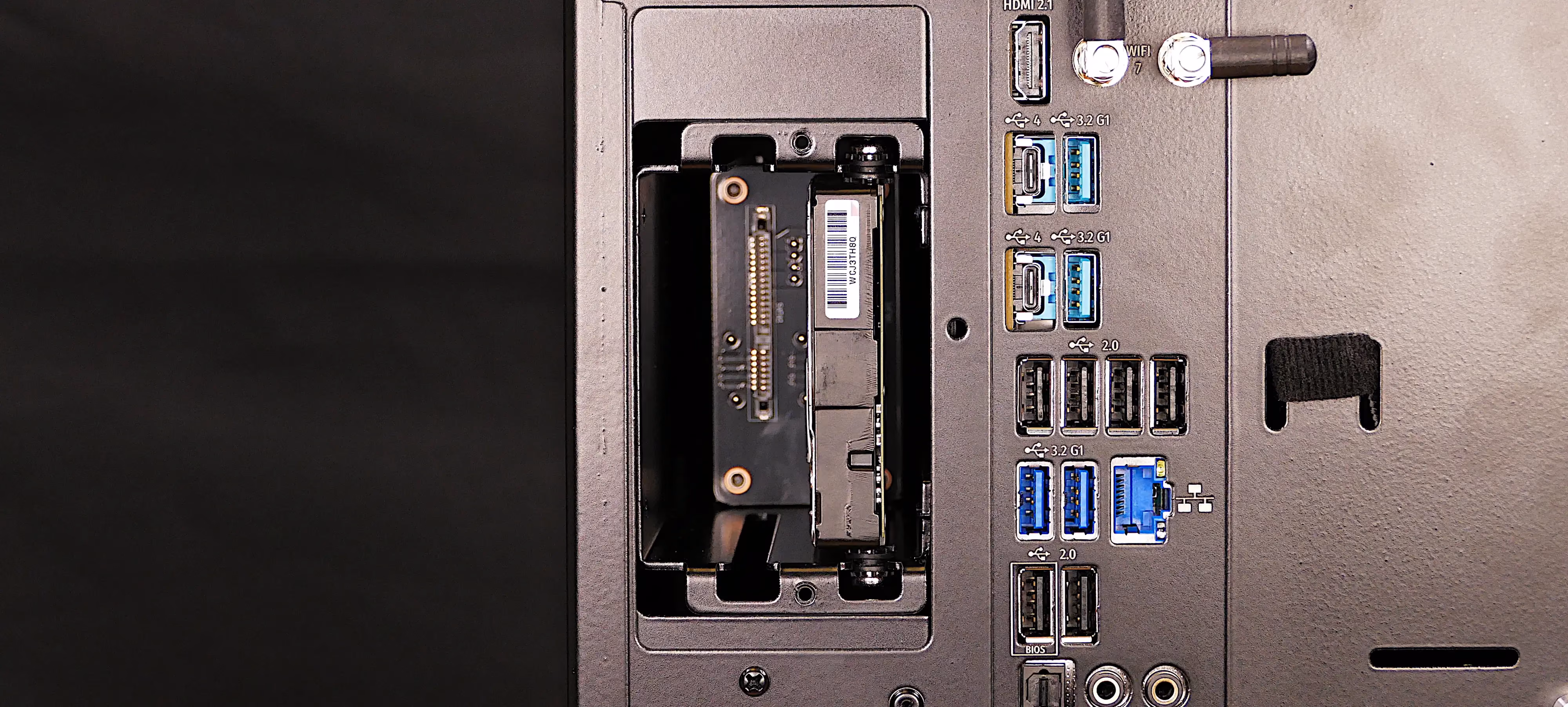 2.5" drive (installed)