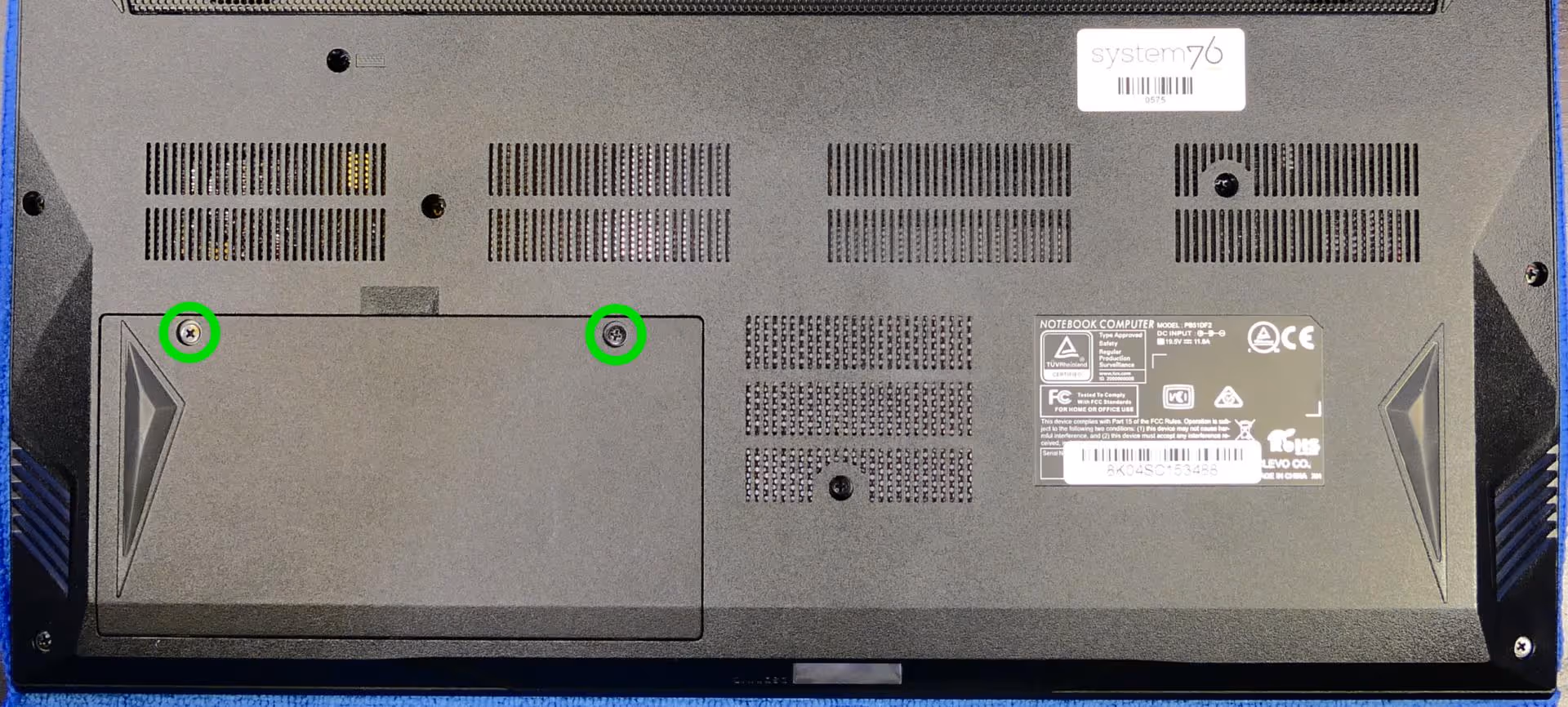 Battery screws