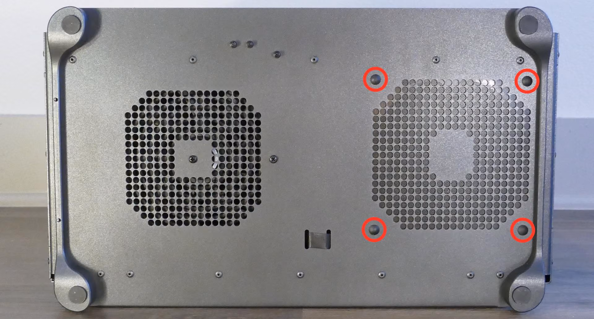 Case fan plastic pins