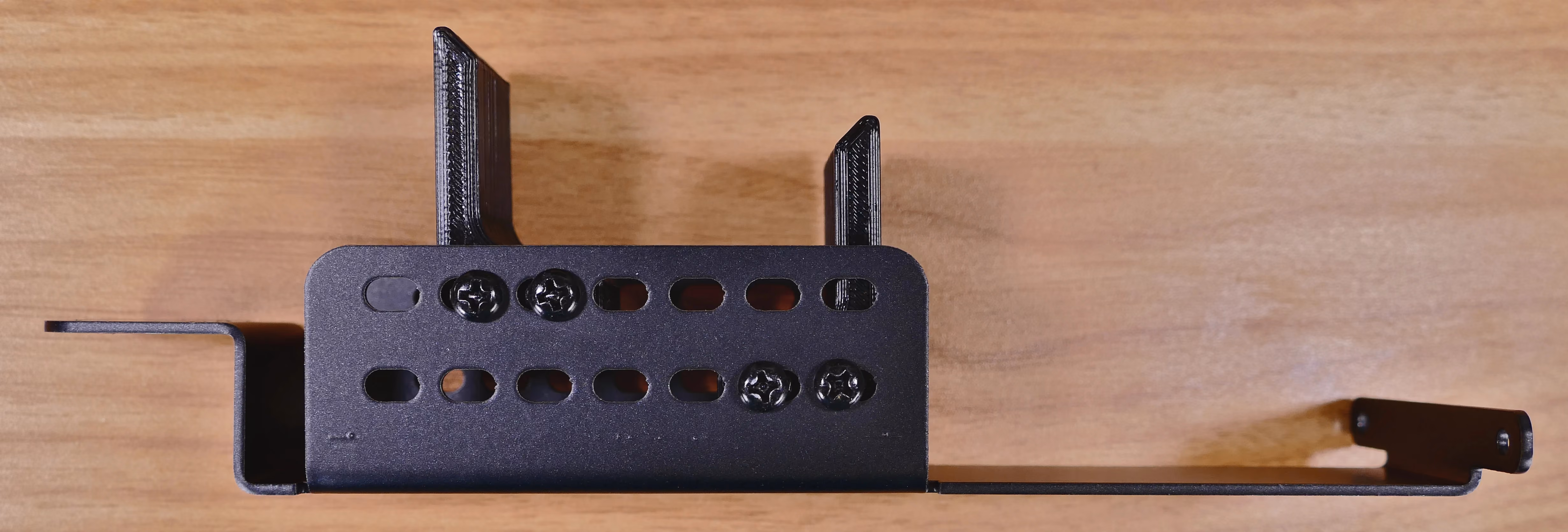GPU brace screws